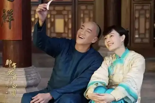 自称人设糟蹋霸道总裁万年绿叶的男神何润东却莫名火了
