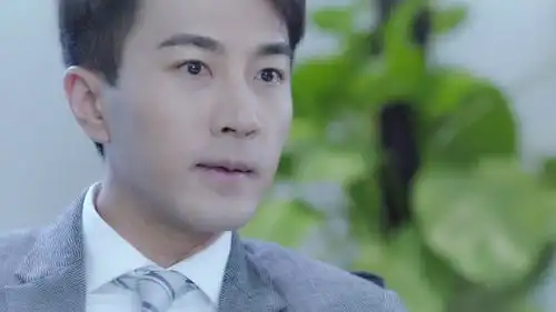 你和我的倾城时光分析厉致诚的哥哥真的死了吗这个细节看出真相
