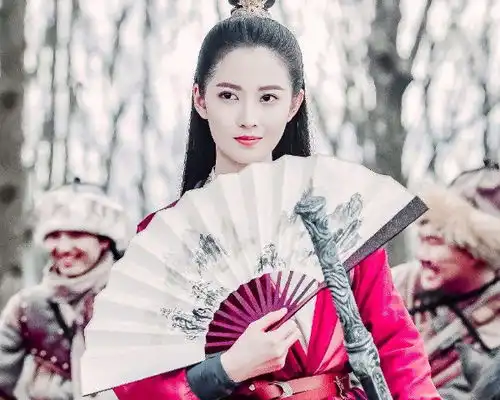 一个赵敏,贾静雯演完张敏演,却只有她的嫣然一笑最倾城
