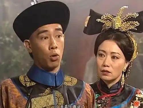 十月娱乐榜单袭来,赵丽颖结婚霸占两榜c位,李咏去世最令人关注
