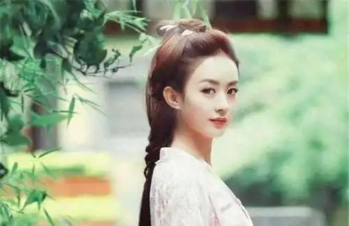 赵丽颖多年的替身,被于正发掘成女主,于正超越赵丽颖不是梦
