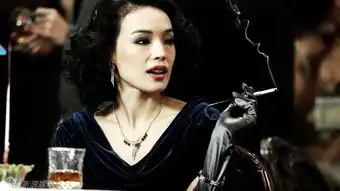 高清图舒淇甄子丹饮酒调情儒雅美艳火花四射
