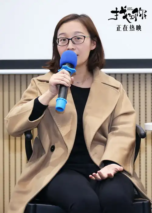 10月影市黑马找到你论坛人气爆棚吕乐导演携主创齐聚分享创作宣发干货
