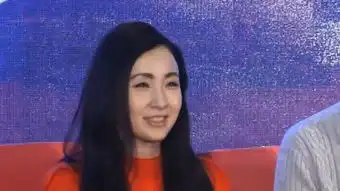 一步之遥定妆照曝光洪晃陶虹变名媛
