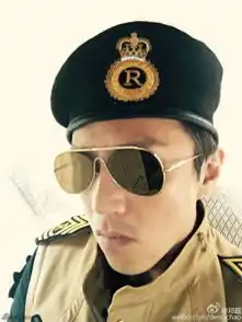 邓超李晨郑恺陈赫cos宋仲基郑恺自称太阳的后爸
