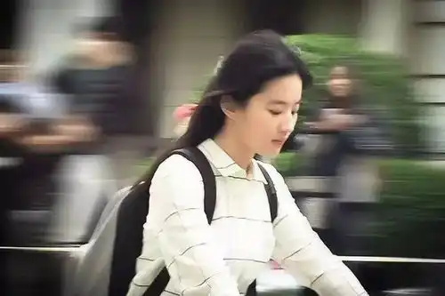 娘娘来交大拍新戏啦,盘点徐汇大学校园里的影视基地