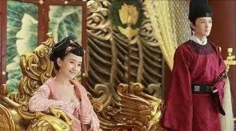 那些称颂武则天有魄力的人,来看武则天为篡位所做的这些恶心事吧
