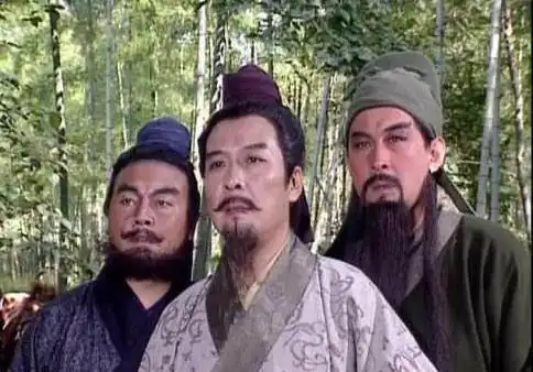 三国三场大战的三个共同点,先挑事的败,会玩火的胜
