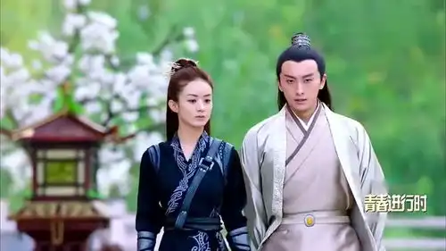 楚乔传元嵩见到楚乔立马高兴,各种献殷勤,秘密全抖露出去