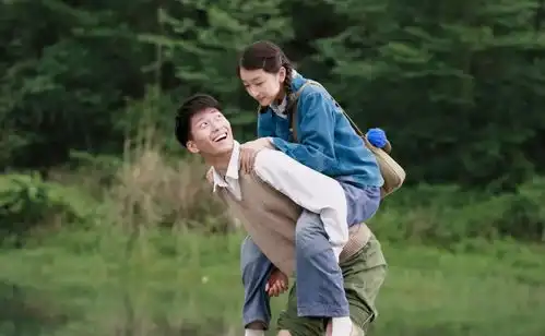 她翻译了射雕,外国人直呼很遗憾人生五张,才开始看金庸