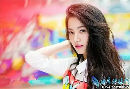 梁婧娴在巴啦啦小魔仙中饰演什么角色图梁静娴和李易峰合作过哪些电视剧
