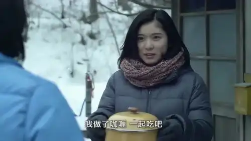 小森林纪子主动找到了市子,两个人吵架之后又和好了,还做了美食
