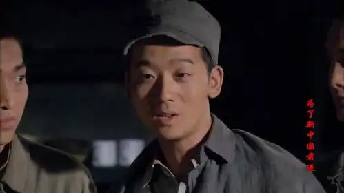 老牛两口子着急传宗接代,谁料被战友踹门而入,引全班人围观
