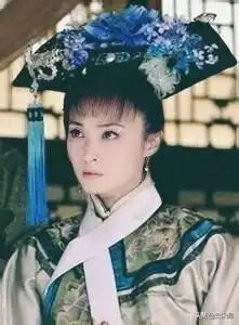 甄嬛传换上各娘娘造型的蒋勤勤竟艳压群芳,当真是纯元不二人选

