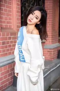 刘凡菲在你和我的倾城时光火了,旧照被扒出,网友清纯甜美