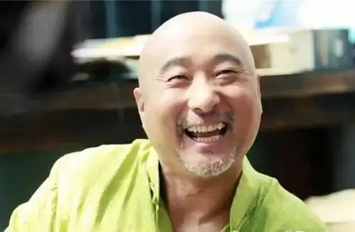 曾是喜剧之王接连11次登上春晚,22年前却突然消失,背后原因曝光
