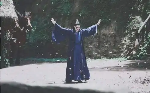 古剑奇谭中只是配角的郑业成,如今再次与李易峰同剧已是男二