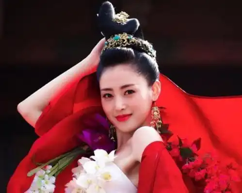 张天爱大女主剧来袭,题材酷似花木兰,戎装造型帅过刘亦菲
